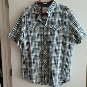 Alexander Julian men's button down shirt